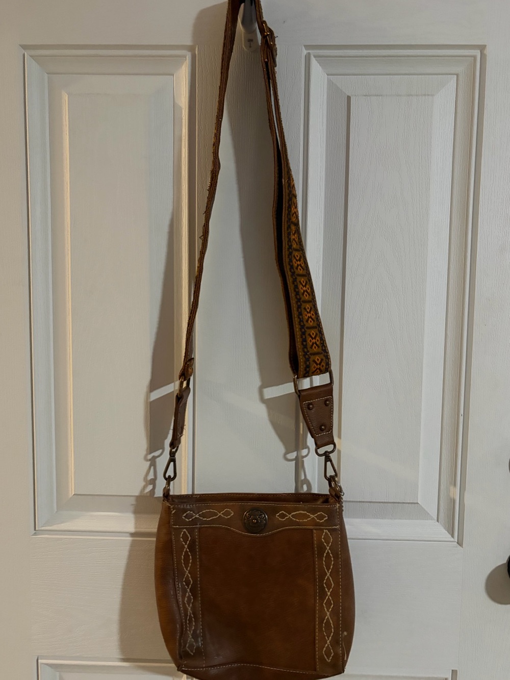 Blazin Roxx Women's Ivy Copper Concho Concealed Carry Crossbody Bag